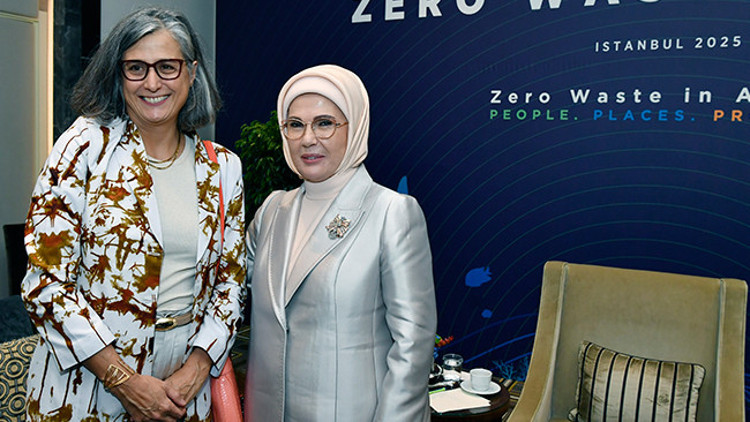 Emine Erdoğan, BM Habitat İcra Direktörü Rossbach ile görüştü