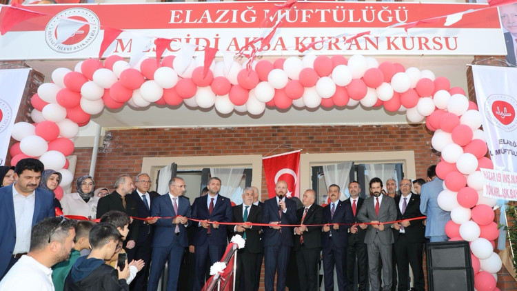 Bilal Erdoğan Elazığ’da Kur’an kursu açılışına katıldı