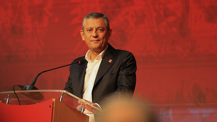 CHP Genel Başkanı Özgür Özel, Manisa İl Kongresinde konuştu