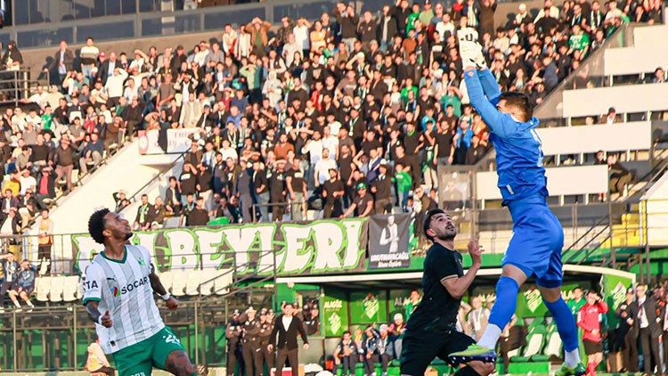 Iğdır FK ile Boluspor puanları paylaştı