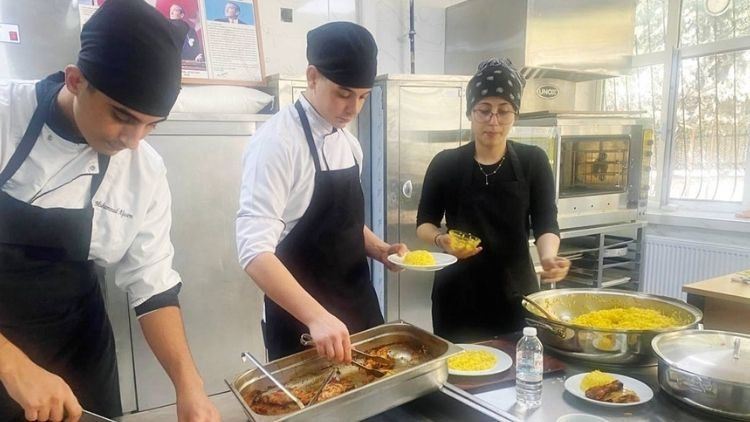 Meslek lisesinde Portekiz mutfağı