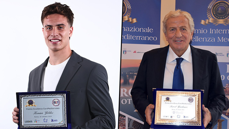 Kenan Yıldız ve Servet Yardımcıya ödül Kenan Yıldız ve Servet Yardımcıya ödül