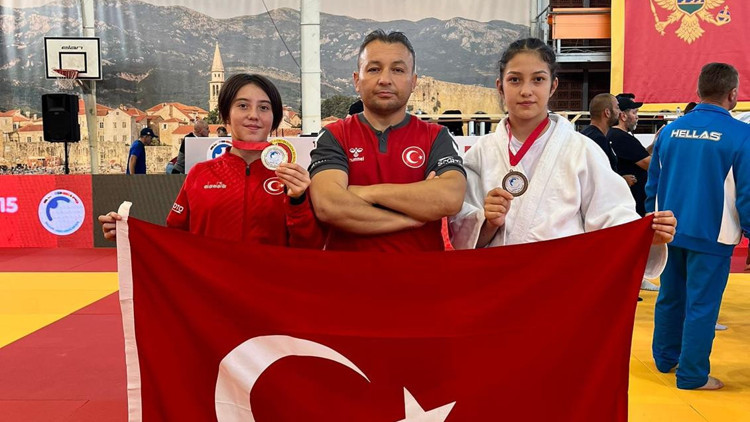 Çubuk’un altın kızları Çubuk’un altın kızları