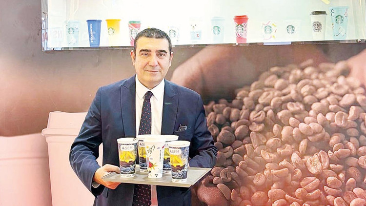 ‘Kullan-atma’ bardağa 4.5 milyon dolar yatırdı