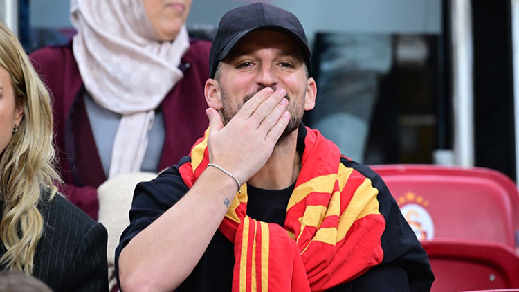 Mertensten Galatasaraya sürpriz ziyaret Trabzonspor maçı için RAMS Parkta