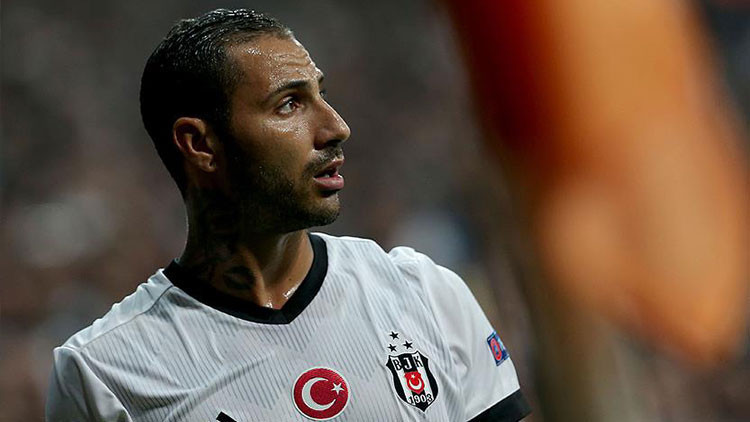 Ricardo Quaresma, Beşiktaş-Fenerbahçe derbisi için tribünde