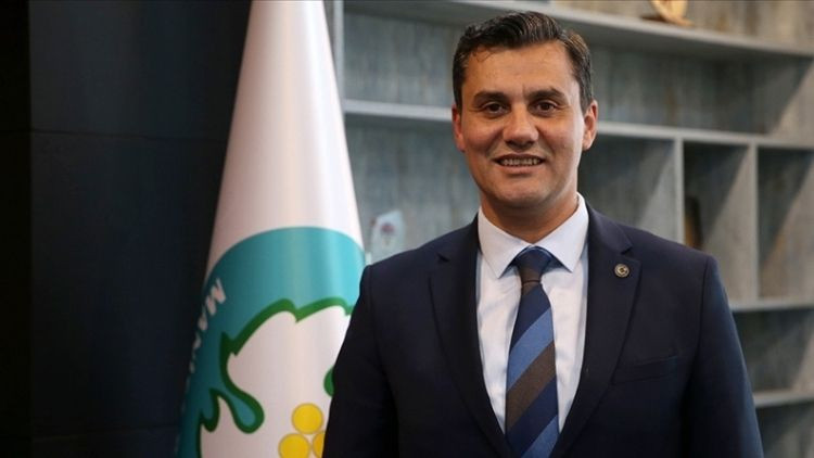 Manisa Belediye Başkanı Ferdi Zeyrekin ölümüne ilişkin iddianame tamamlandı… İşte 10 şüpheli hakkında istenen ceza Manisa Belediye Başkanı Ferdi Zeyrekin ölümüne ilişkin iddianame tamamlandı… İşte 10 şüpheli hakkında istenen ceza