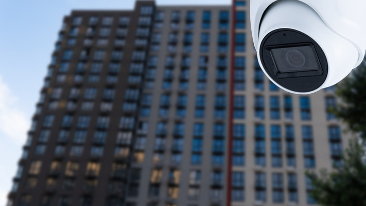 Daire kapısına kamera taktıranlar dikkat, hapse girebilirsiniz Apartman kapısı özel alan mıdır Uzman isim detayları anlattı