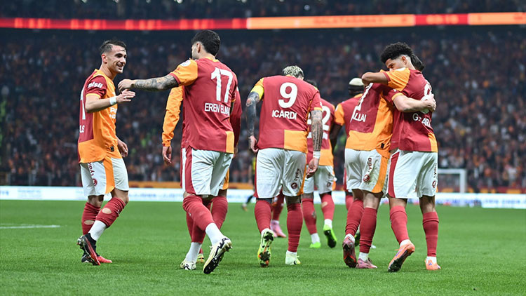 Galatasarayda Kocaelispor maçı öncesi iki eksik
