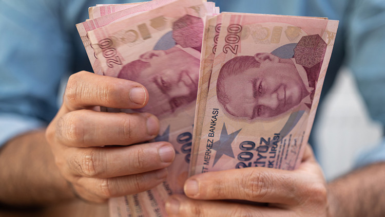 Fon büyüklüğü 2 trilyona ulaştı, 400 bin kişi emekli oldu