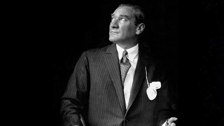 Spor camiasından 10 Kasım mesajları