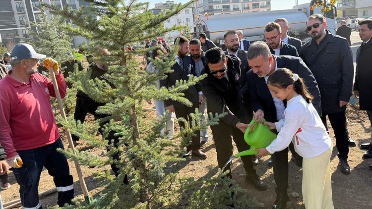 Sincan’da 244 fidan toprakla buluştu