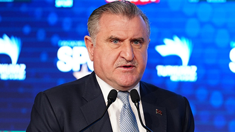 Gençlik ve Spor Bakanı Osman Aşkın Bak: Türkiyede bir spor tesisi devrimi yaşanmaktadır