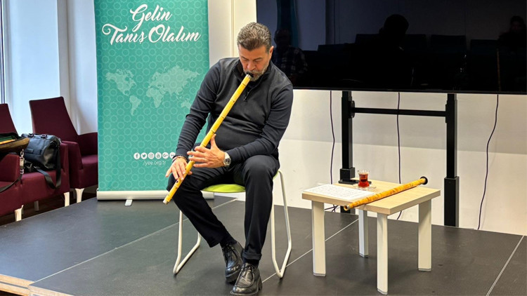 Köln Yunus Emre Enstitüsünde Neyin sessiz çağrısı Köln Yunus Emre Enstitüsünde Neyin sessiz çağrısı