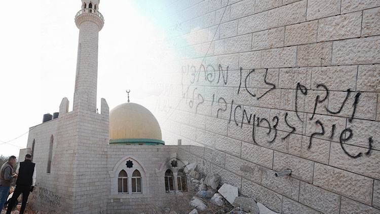 Batı Şeriada çirkin saldırı: Yerleşimci İsrailliler cami kundakladı