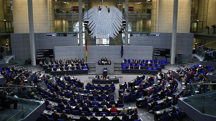Ölünceye kadar politika