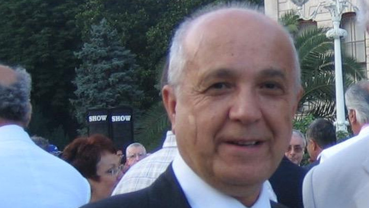 Duayen gazeteci Doğan Pürsün hayatını kaybetti