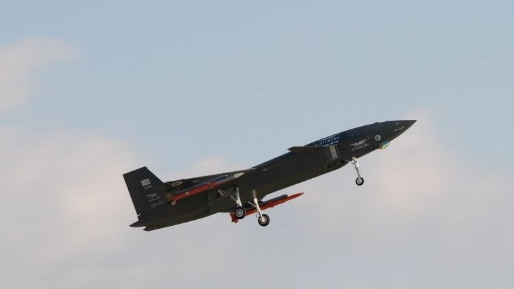 KIZILELMAdan milli donanımlarla gövde gösterisi, dünyada bir ilki gerçekleştirdi KIZILELMAdan milli donanımlarla gövde gösterisi, dünyada bir ilki gerçekleştirdi