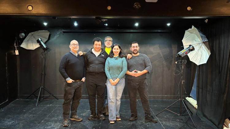 Londrada Gülmek Çok Güzel diyen komedyenler izleyici karşısına çıkacak