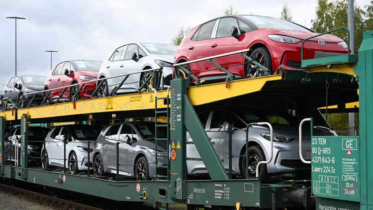 Berlinde 1.Türk-Alman otomotiv zirvesi