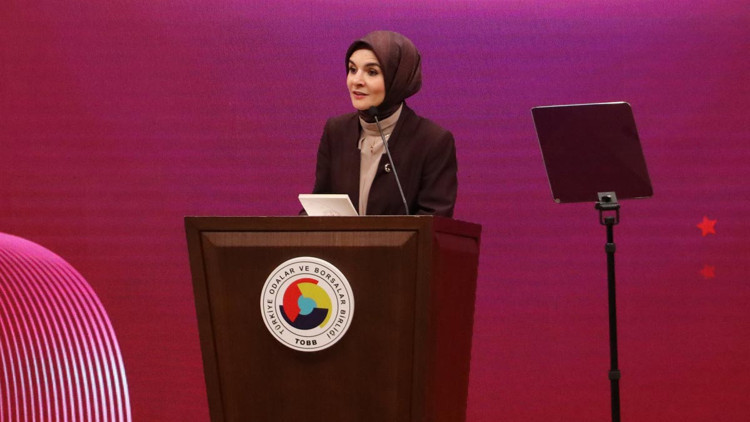 Bakan Göktaş: İstihdamda yer almayan 4 bin 500 genç kadına ulaştık