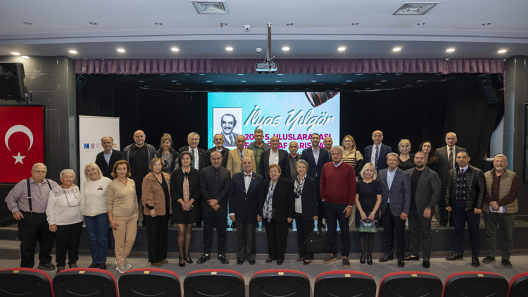 ‘İlyas Yılgör Uluslararası Fotoğraf Yarışması’nda ödüller sahiplerini buldu ‘İlyas Yılgör Uluslararası Fotoğraf Yarışması’nda ödüller sahiplerini buldu