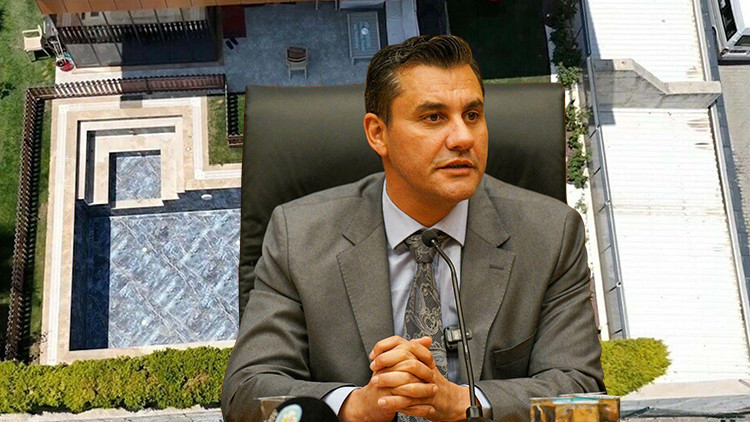 Ferdi Zeyrekin ölümünde bilirkişi raporu açıklandı: Zeyreke durumu bildirmemişler Ferdi Zeyrekin ölümünde bilirkişi raporu açıklandı: Zeyreke durumu bildirmemişler