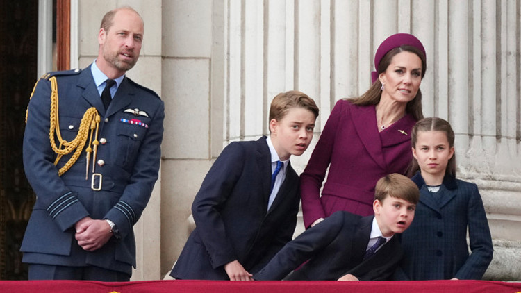 Yeni evin keyfini birlikte süremeyecekler... 10 ay sonra aile parçalanıyor... Yürekleri sardı bir buruk acı