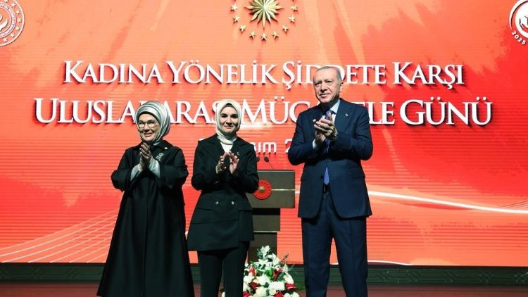 Emine Erdoğandan Kadına Yönelik Şiddetle Mücadele Planı paylaşımı