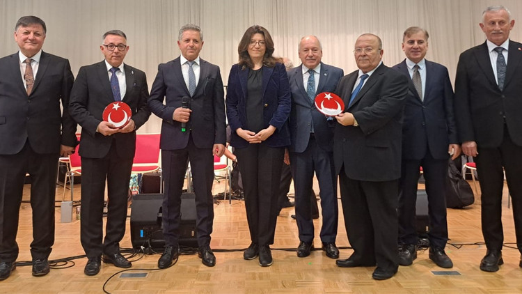 Orduyu yemekleri ve türküleriyle yaşattılar