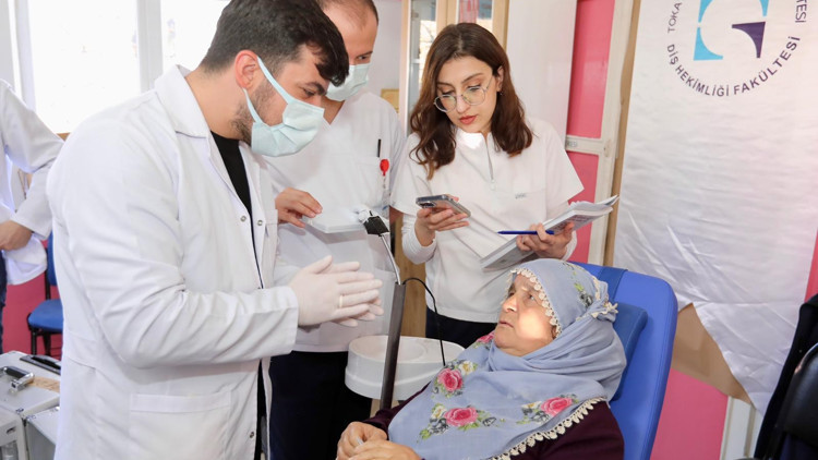 Bilim ve sağlık üniversiteden köye taşındı
