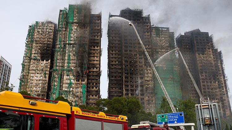 Hong Kongda hayatını kaybeden sayısı 75e yükseldi