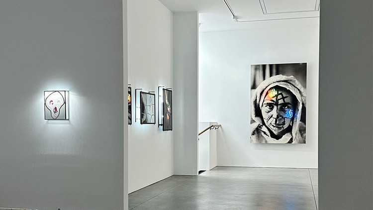 Bi’ Gidene Soralım anlamlı bir sergiyle başladı