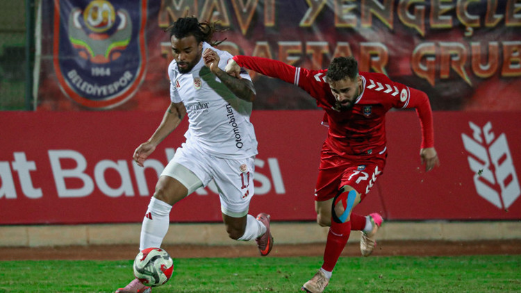 Antalyaspor, Ziraat Türkiye Kupasında tek golle turladı