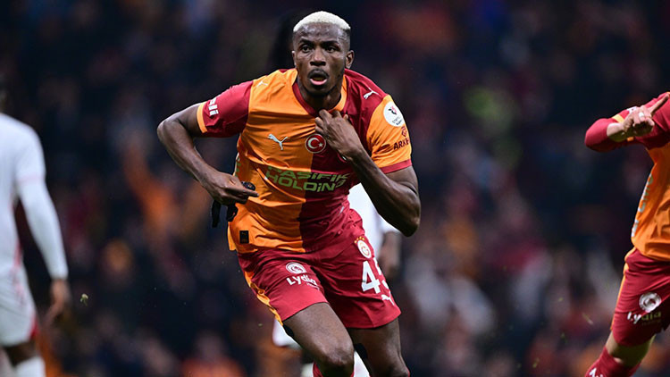 Osimhen, 40 gün sonra gol hasretini bitirdi