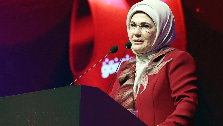 Emine Erdoğandan 2026 Uluslararası Sıfır Atık ve Sürdürülebilirlik Yarışmasına ilişkin paylaşım Emine Erdoğandan 2026 Uluslararası Sıfır Atık ve Sürdürülebilirlik Yarışmasına ilişkin paylaşım