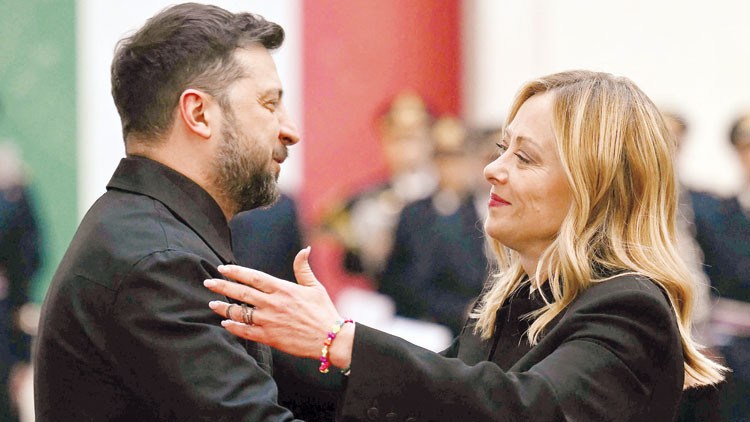 Zelenski Trump’ın restini gördü: Seçime hazırım Zelenski Trump’ın restini gördü: Seçime hazırım