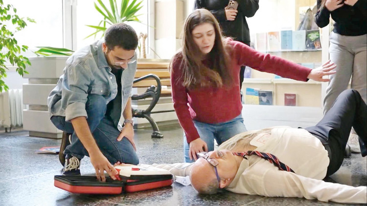 Hayat kurtaran dokunuş