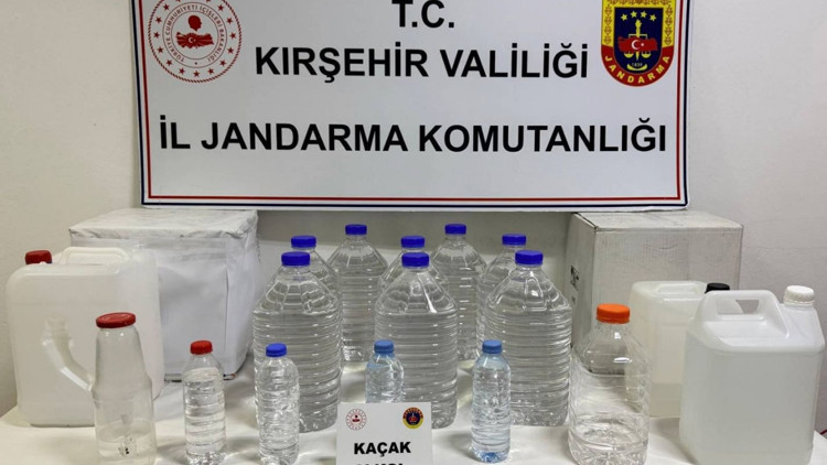 Kırşehirde 62 litre kaçak alkol ele geçirildi