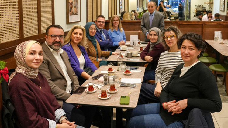 Londra’da ulusal Türk basını yeni yıl öncesi bir araya geldi