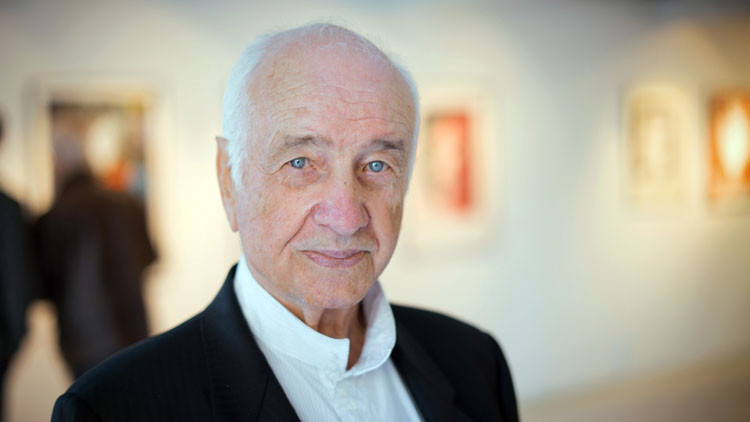 Almanyayı terk etmeyi planlıyor