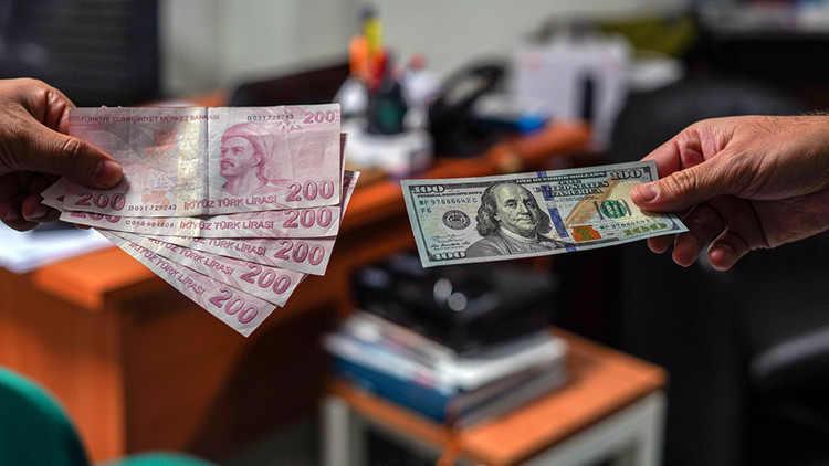 Yıl sonu enflasyon ve dolar tahmini değişti TCMB paylaştı