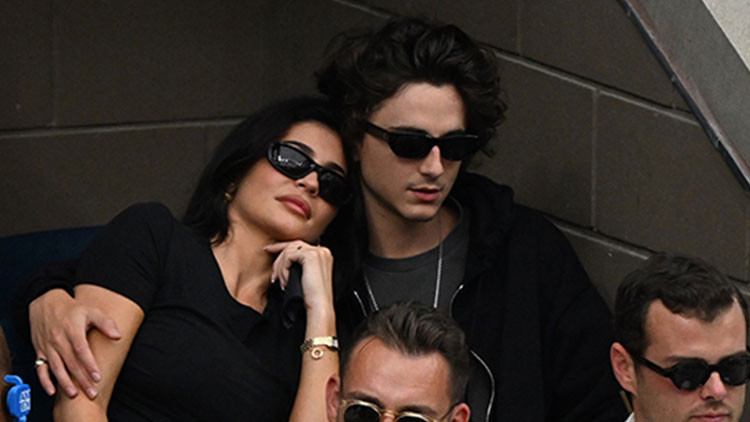 Ünlü çiftin aşk bilmecesi… ‘Bu ilişki tek şartta yürür’ dedi… Gururu kırıldı ama gönlüne söz geçiremedi