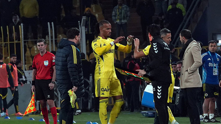 Fenerbahçede Archie Brown sakatlandı Fenerbahçede Archie Brown sakatlandı