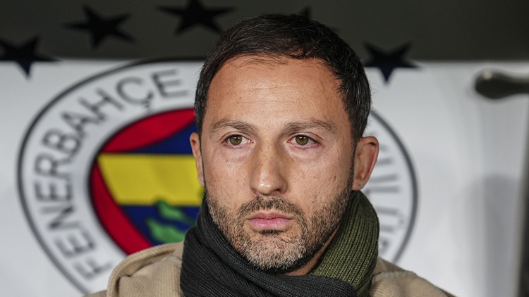 Domenico Tedesco'dan galibiyet sonrası 'öz güven' vurgusu: 'Takım için çok önemli' - Spor Haberleri
