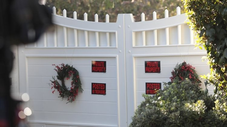 ABD’de feci olay… Yönetmen Reiner ve eşi, evlerinde bıçaklanmış halde ölü bulundu, Trumptan açıklama geldi ABD’de feci olay… Yönetmen Reiner ve eşi, evlerinde bıçaklanmış halde ölü bulundu, Trumptan açıklama geldi