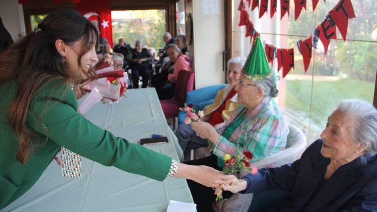 Kaymakam Kızılkaya: Hayatımızın ilk öğretmenleri büyüklerimizdir Kaymakam Kızılkaya: Hayatımızın ilk öğretmenleri büyüklerimizdir