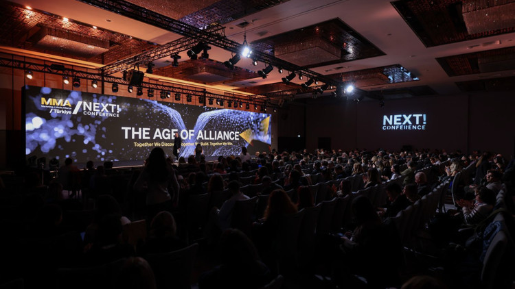 Kolektif güç çağı temalı zirve tamamlandı