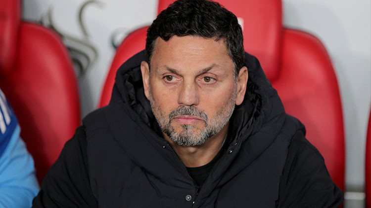 Antalyaspor, Erol Bulut ile yolların ayrıldığını resmen açıkladı Antalyaspor, Erol Bulut ile yolların ayrıldığını resmen açıkladı