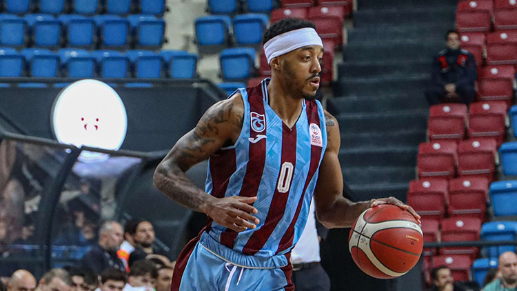 Trabzonspor, Fenerbahçe Bekoyu konuk ediyor